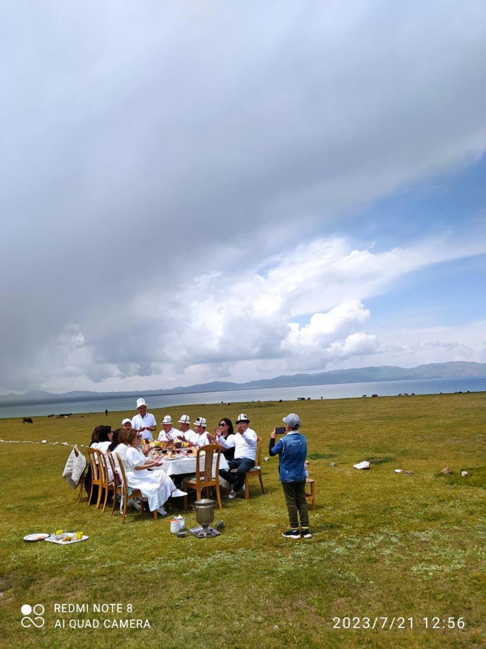 Zalkar Yurt Camp Hotel Song-Kul Buitenkant foto