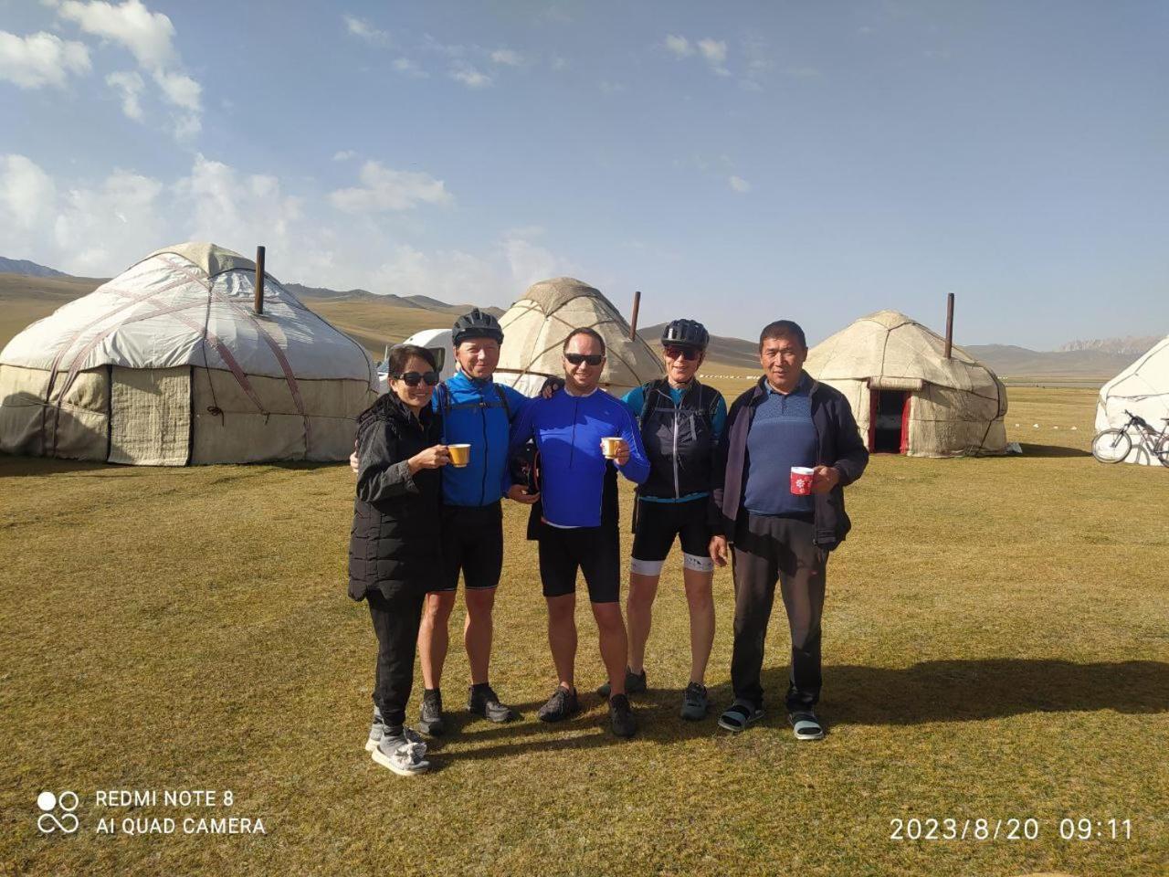 Zalkar Yurt Camp Hotel Song-Kul Buitenkant foto