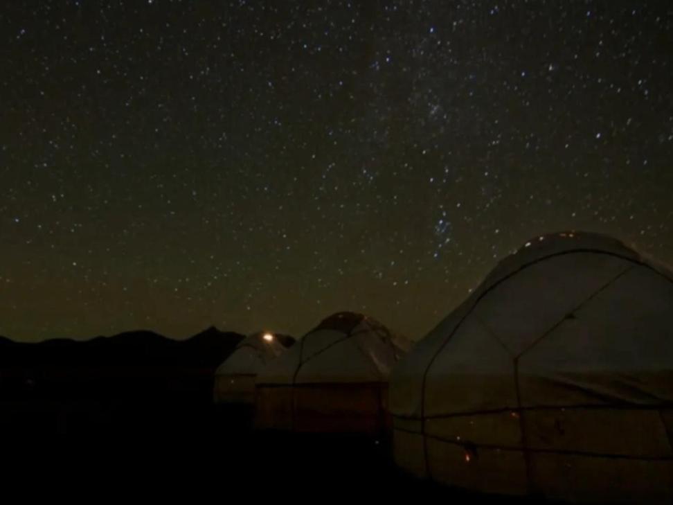Zalkar Yurt Camp Hotel Song-Kul Buitenkant foto