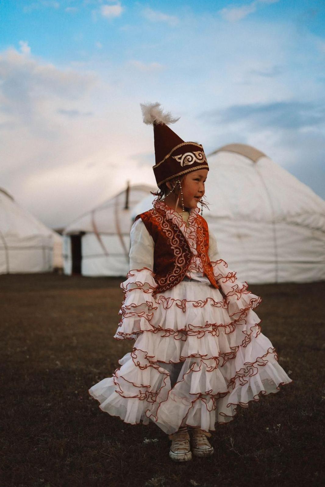 Zalkar Yurt Camp Hotel Song-Kul Buitenkant foto